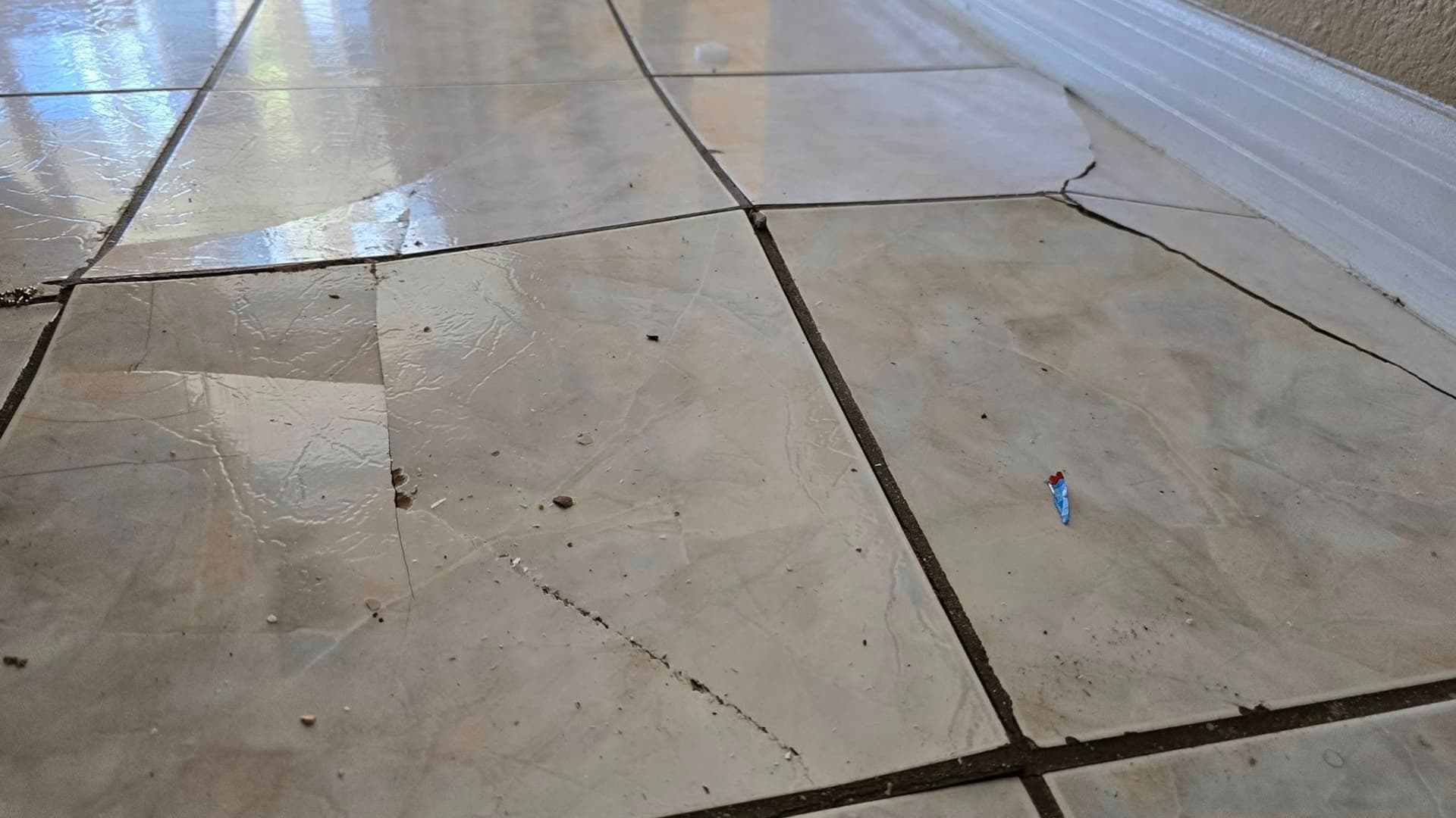 Water Leak in Floor Banner